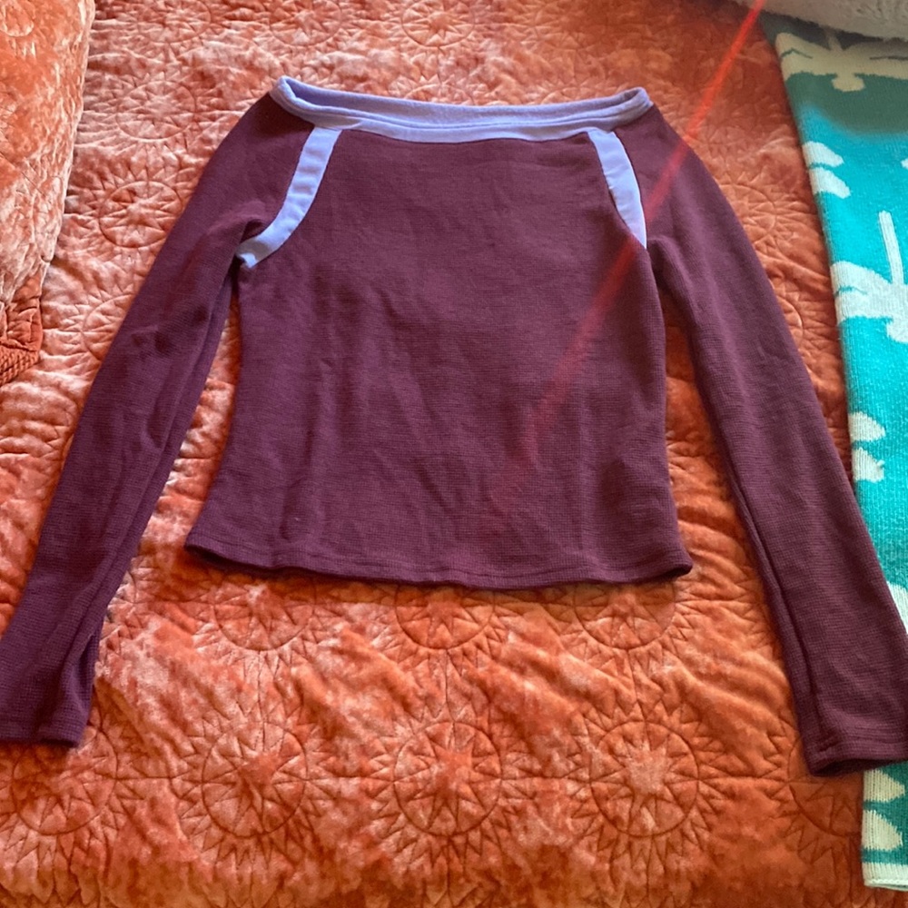 urban outfitters off the shoulder top